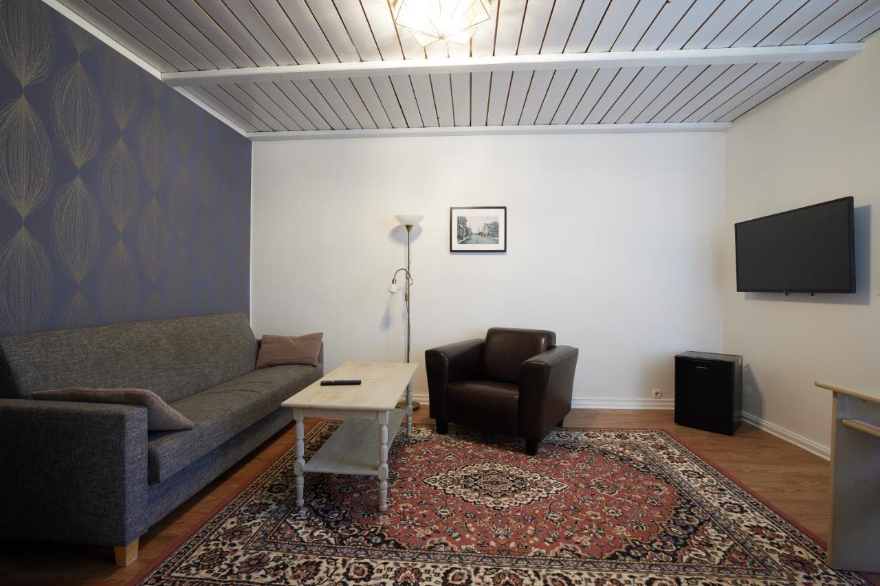 Hotell Wesenbergh Rakvere Buitenkant foto