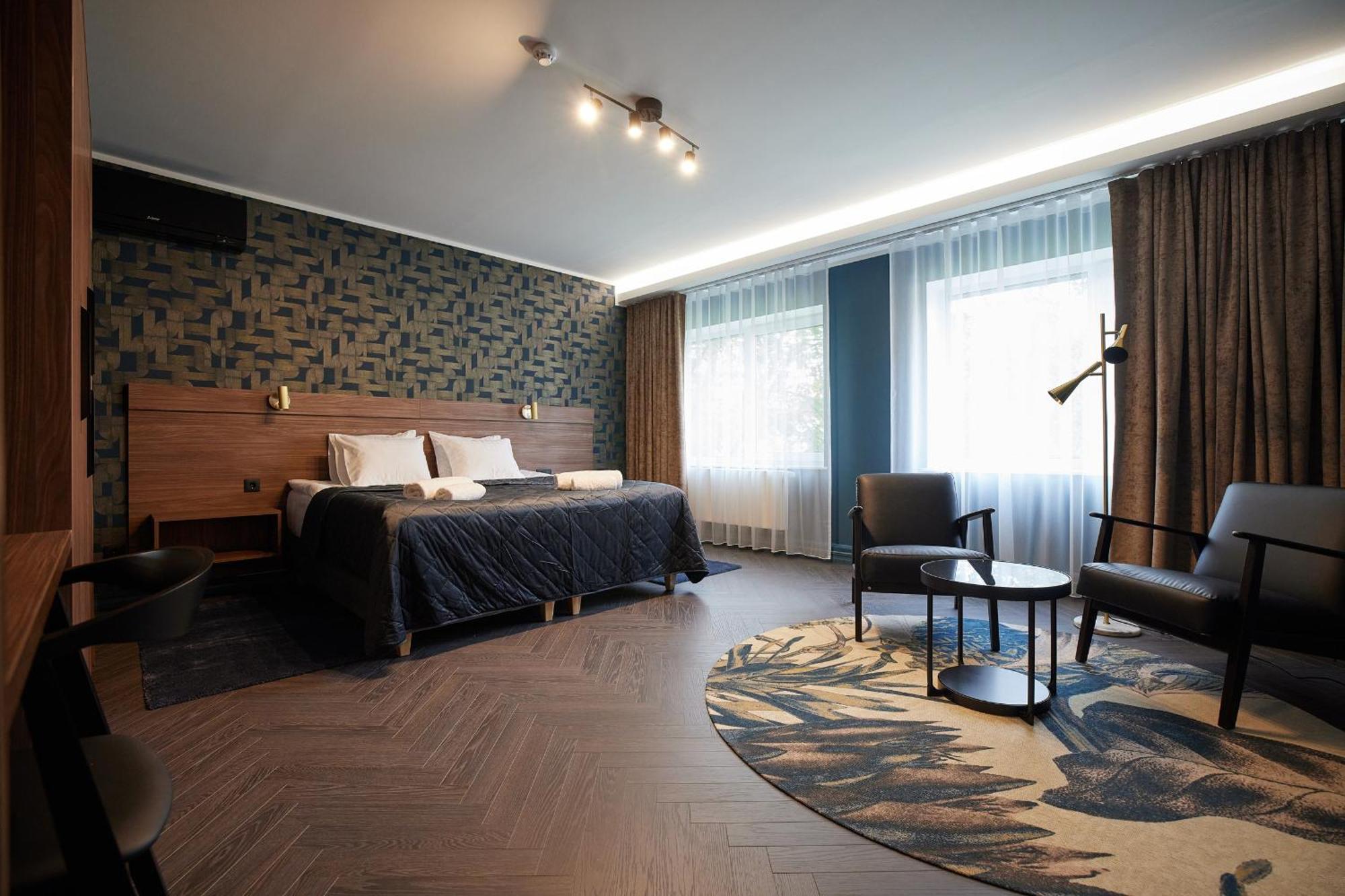 Hotell Wesenbergh Rakvere Buitenkant foto