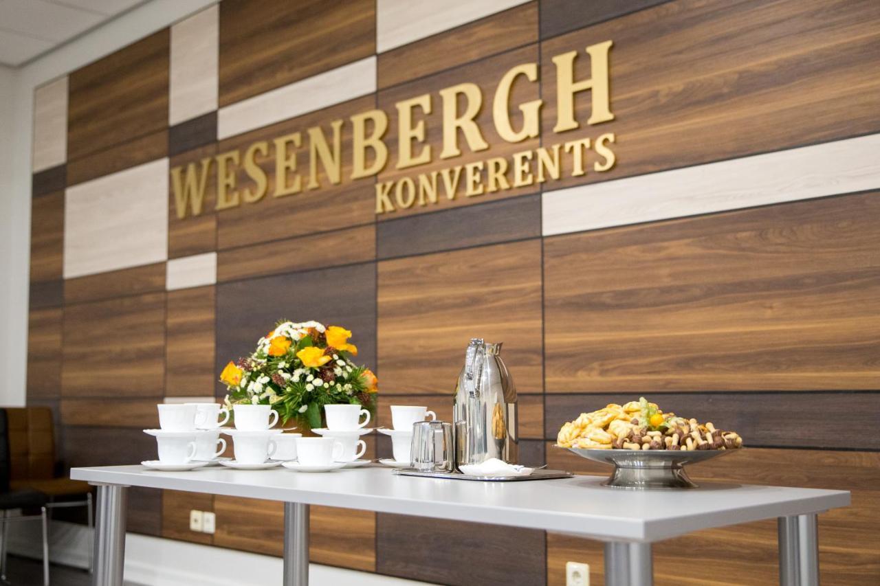 Hotell Wesenbergh Rakvere Buitenkant foto