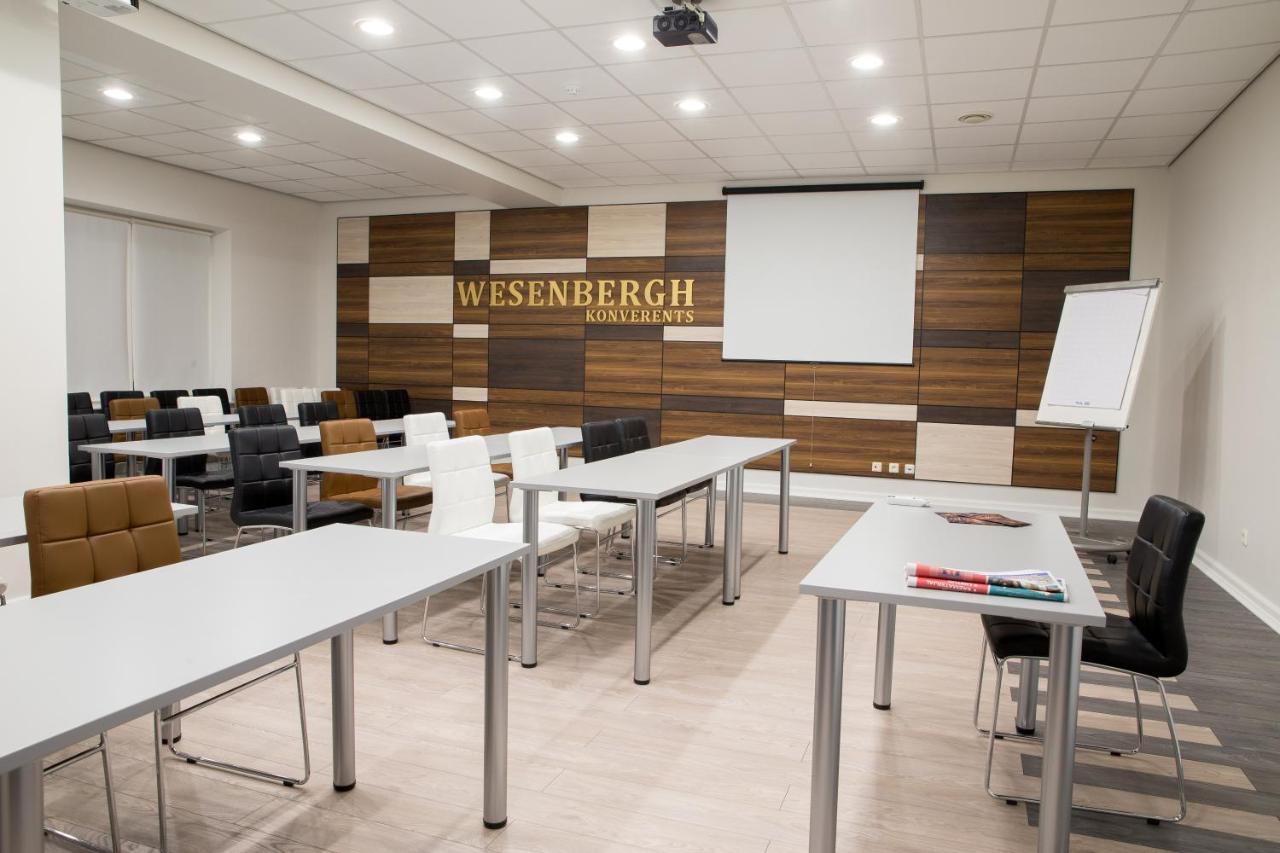 Hotell Wesenbergh Rakvere Buitenkant foto