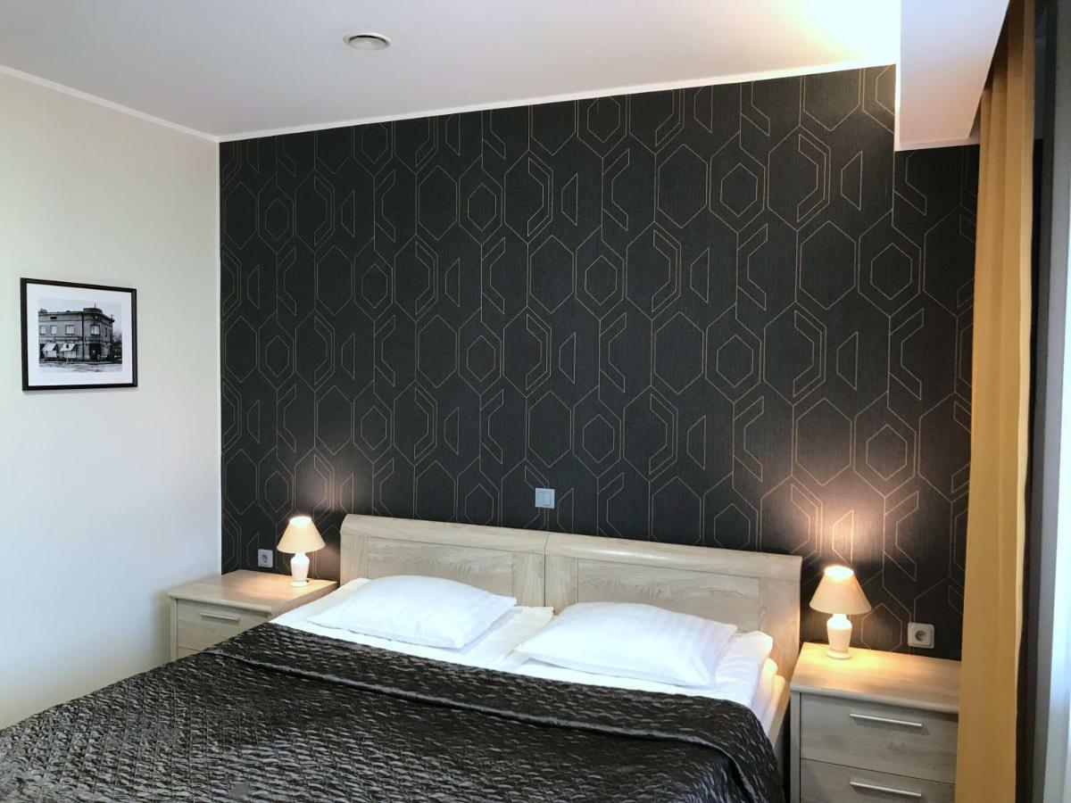 Hotell Wesenbergh Rakvere Buitenkant foto