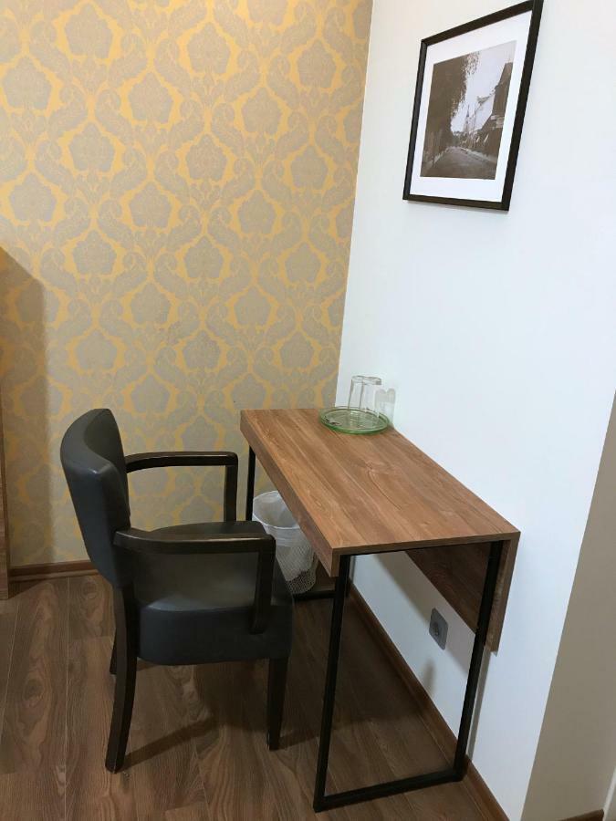 Hotell Wesenbergh Rakvere Buitenkant foto